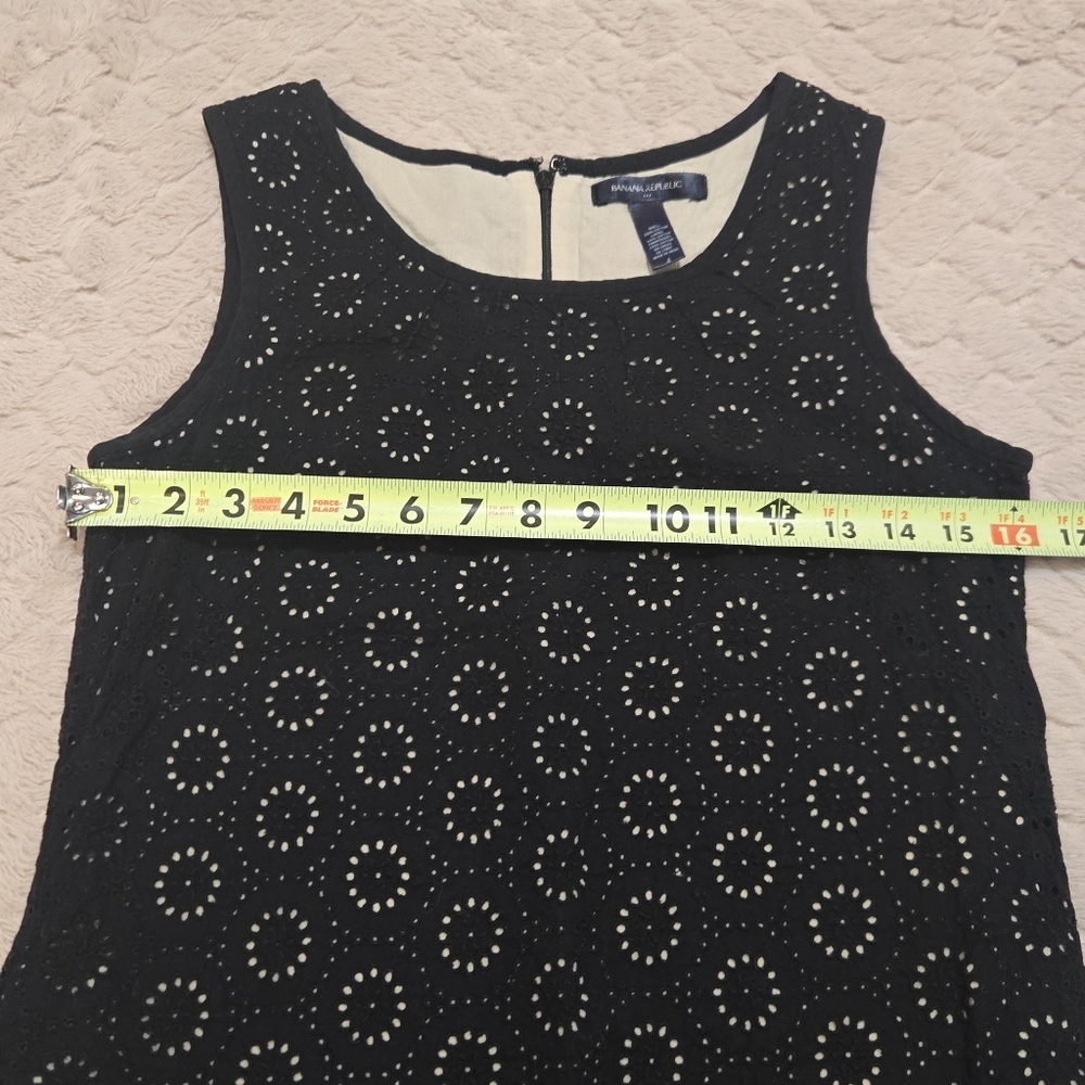Banana Republic Black and Cream Overlay Circle Cutout Sleeveless Cotton Dress, 4 - Picture 3 of 8